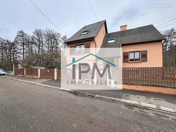 Maison 6 pièces 150 m²