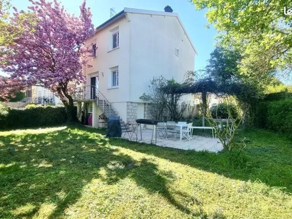 Maison 5 pièces 90 m²