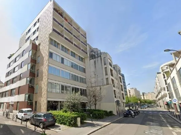 Bureaux 737 m²