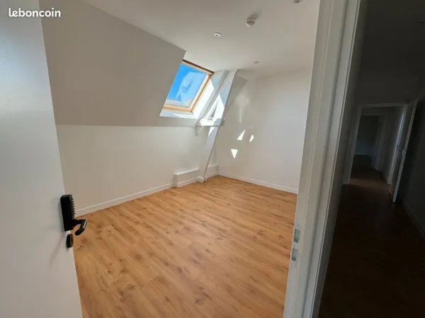 Bureaux Professionnels à louer