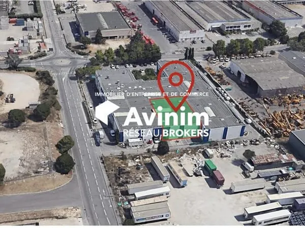 Immeuble industriel 446 m²