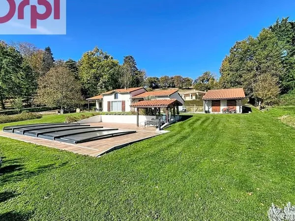 Maison 4 pièces 160 m²