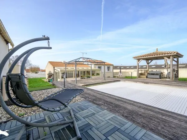 Pavillon de 5 pièces principales