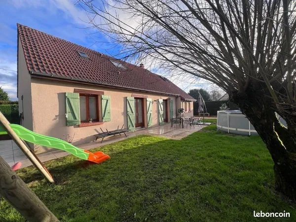 Maison proche bourg Cour-Cheverny