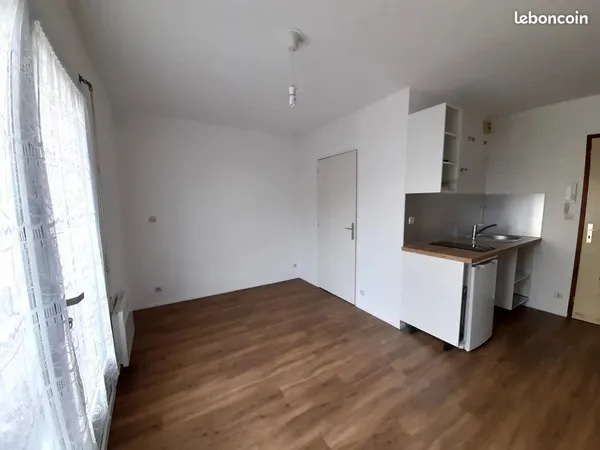 Studio 1 pièce 18 m²