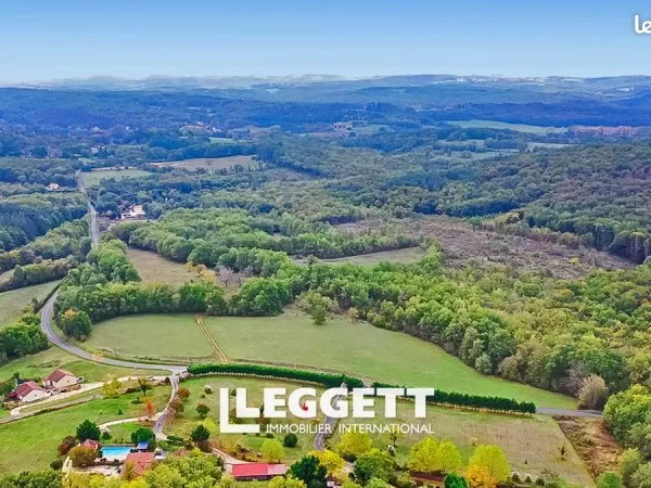 Maison 18 pièces 465 m²