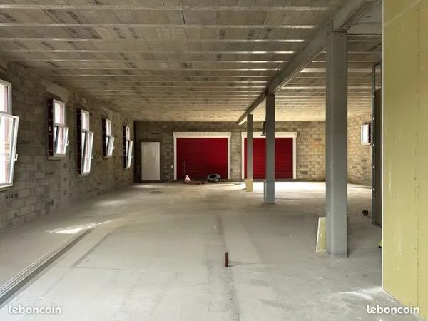 Local commercial neuf 120m2