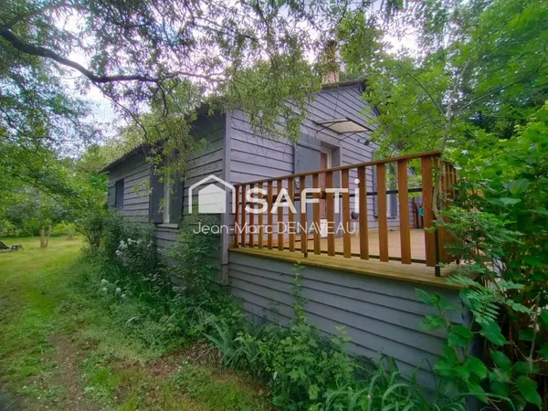 cadre naturel pour ce chalet d'environ 52m²