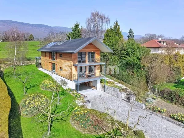 Maison de luxe 8 pièces 302 m²
