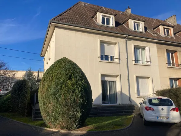 Stationnement Location Caen   17250€