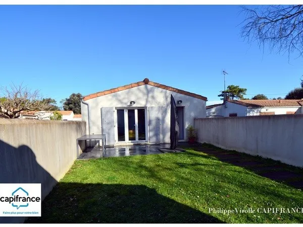 Maison à vendre 4 pièces CHAUCRE 95m2 (17) 399000 €