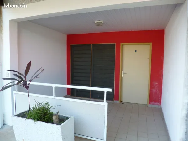 Studio 1 pièce 29 m²