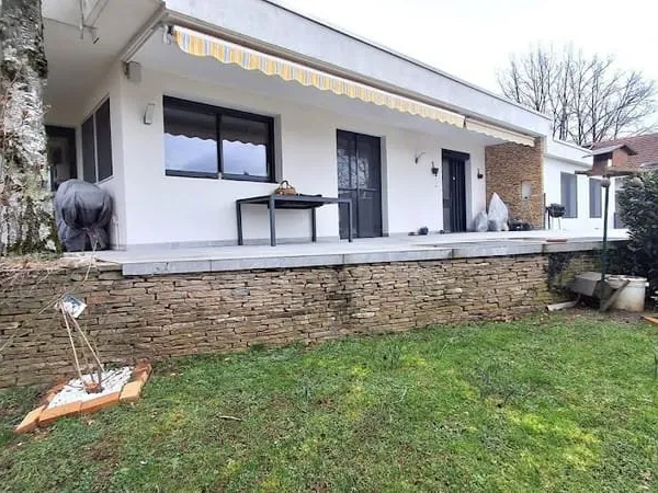 Maison 7 pièces 209 m²