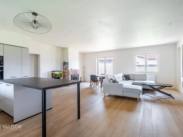 Exclusivité à Saint Georges de Reneins - Maison 5 pièces