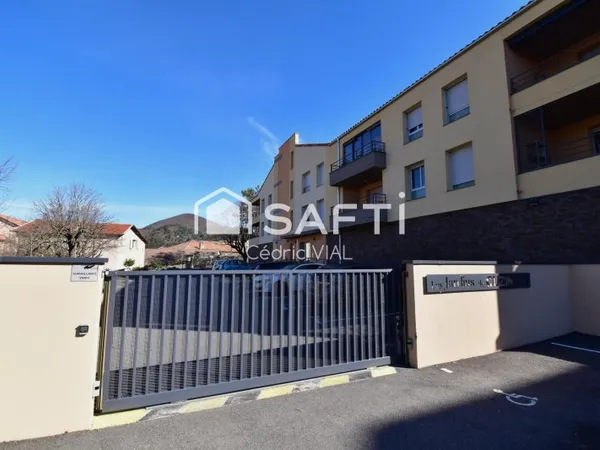 T2 récent avec jardin + ascenseur + garage