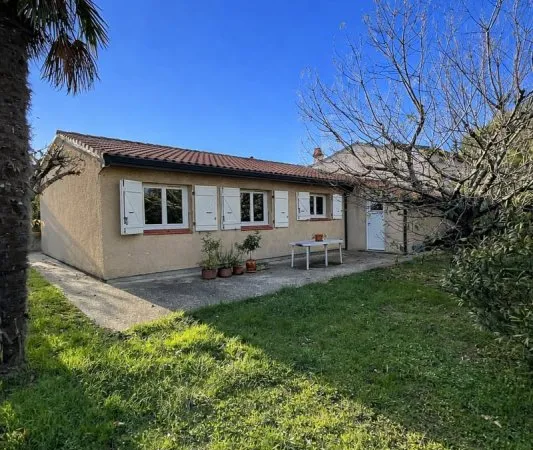 SPLENDIDE MAISON DE PLAIN PIED (31500)
