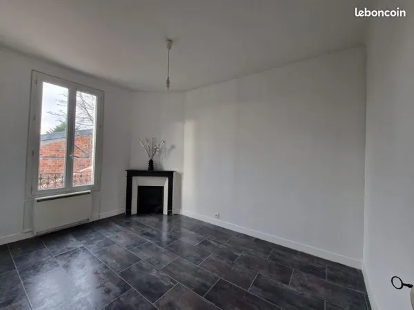 Vends appartement F2 Sevran Les trèffles