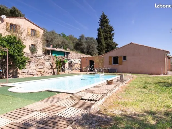 Maison 9 pièces 170 m²