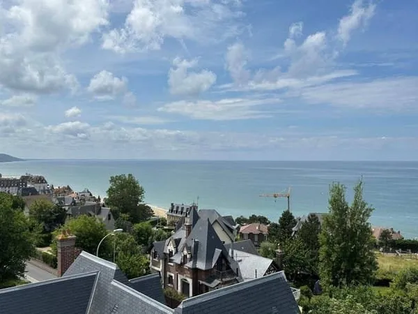 Villa 14 pièces 392 m²