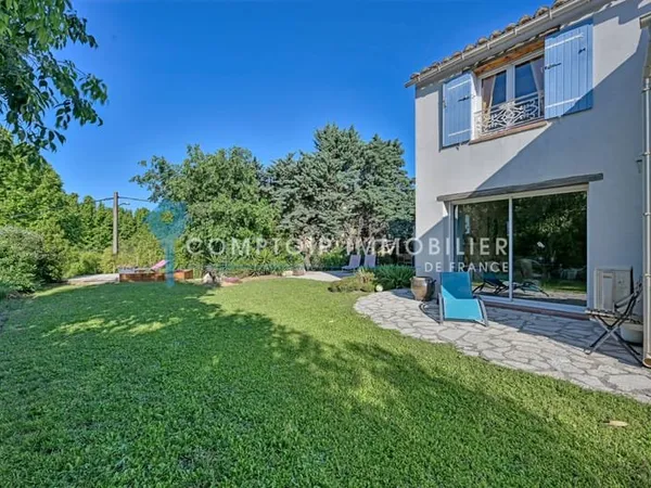 A VENDRE DEPT 30 (GARD) BEAUVOISIN 5 CHAMBRES BEAU JARDIN ET