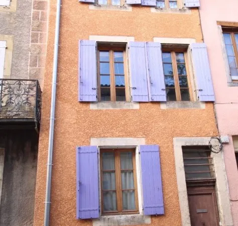 MAISON DE VILLAGE