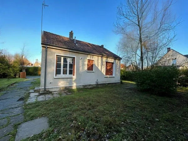 Orléans limite Olivet, maison à rénover