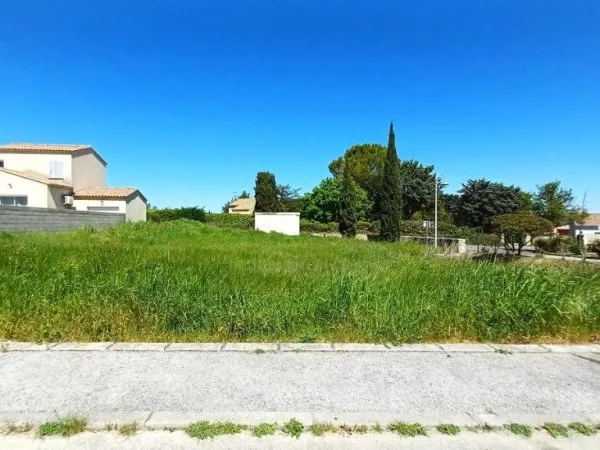 Terrain 494 m²
