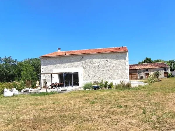 Maison 3 pièces 170 m²