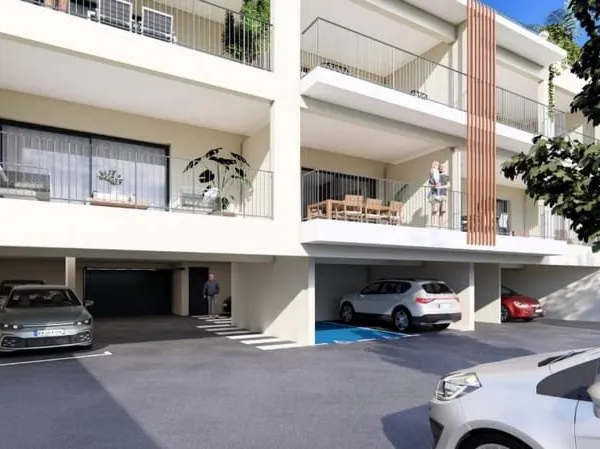 Bureau 83 m2 - La Crau - Proche centre-ville