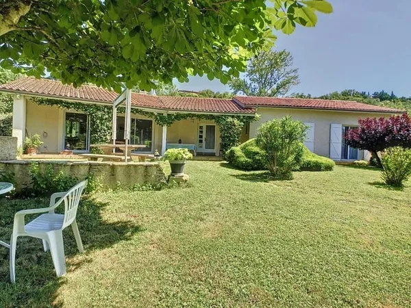 Maison traditionnelle 5 pièces