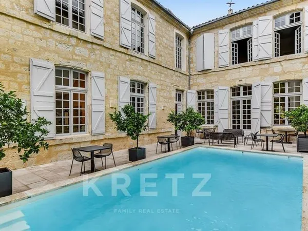 Rare ! Lectoure Hôtel particulier du XVIIe siècle avec jardin