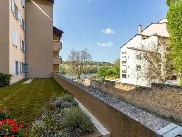 Appartement paisible sur les quais du 4e arrondissement de Lyon