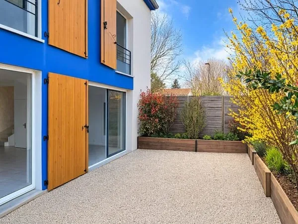 Duplex 71 m² avec jardin au calme