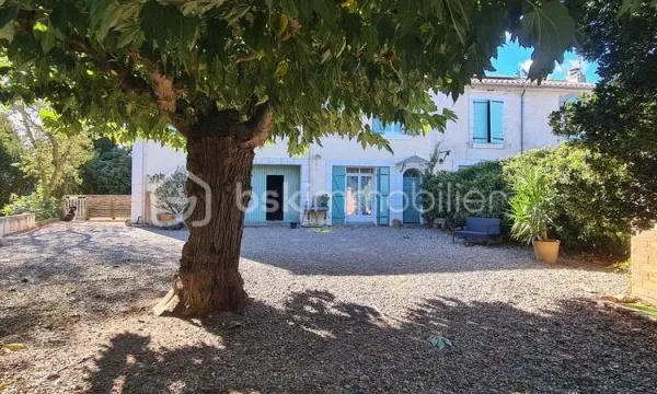 Rare sur le secteur !!! Grande propriété sur plus de 2 Hectares avec potentiels