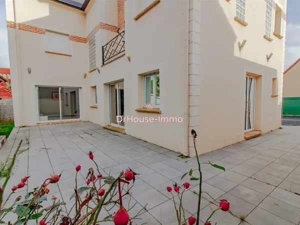 Epone - Belle maison moderne proche des commodités !