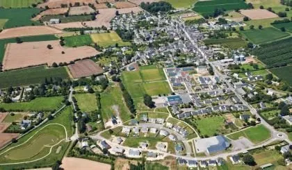 Terrain à bâtir de 441 m² à SAINT-MARTIN-DU-BOIS (49)
