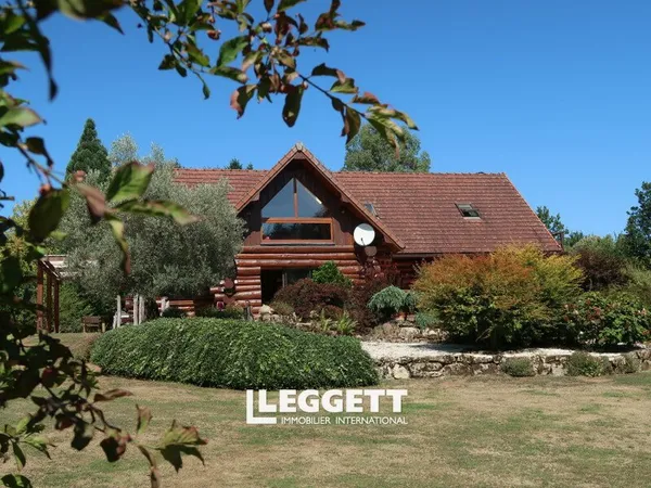 Maison 9 pièce(s), MOISSANNES