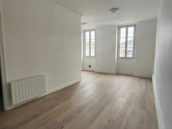 Local Professionnel Castelnau De Medoc 55 m2