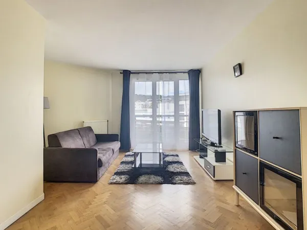 Appartement Suresnes 2 pièce(s) 47.50 m2