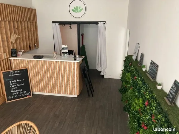 Local 23 m²
