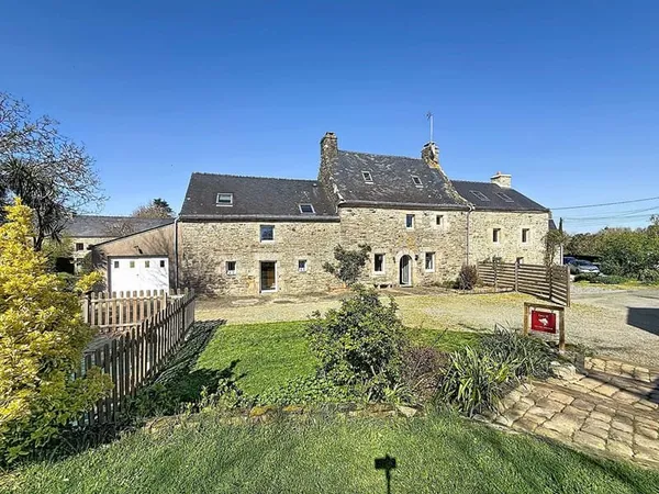 VENTE LONGERE T4 de 130m² - PEAULE