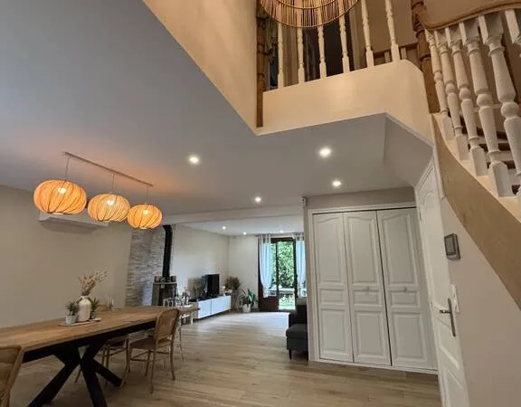 Maison 6 pièces 164 m²