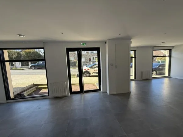 Local commercial 54 m²