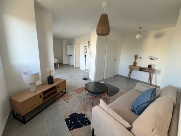 Appartement à vendre 2 pièces LA ROCHE SUR FORON (74)