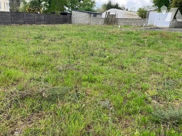 Terrain 418 m²
