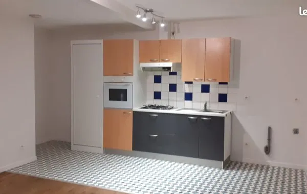 Appartement 2 pieces 44 m2 RC