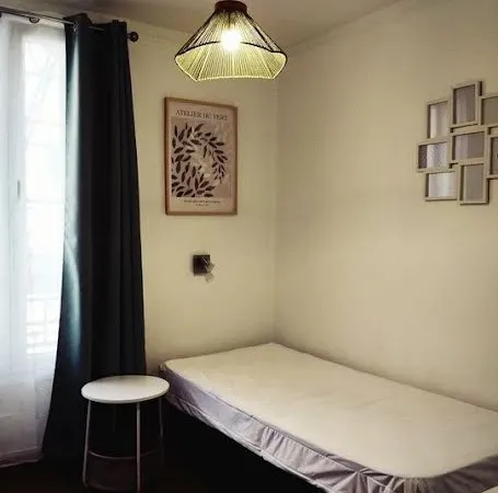 Chambre 1 pièce 11 m²