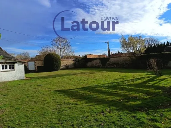 Terrain 630 m²