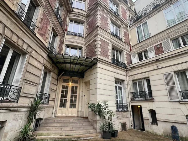 Studio 1 pièce 6 m²