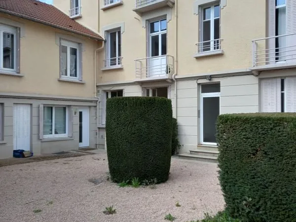 T1 Bis proche Hopital Montlucon